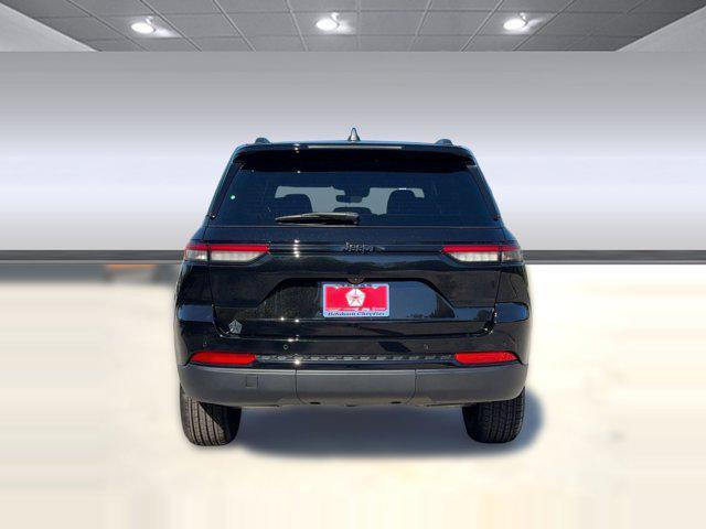 new 2025 Jeep Grand Cherokee car, priced at $36,541