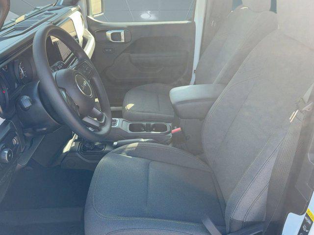 new 2026 Jeep Wrangler car, priced at $36,592