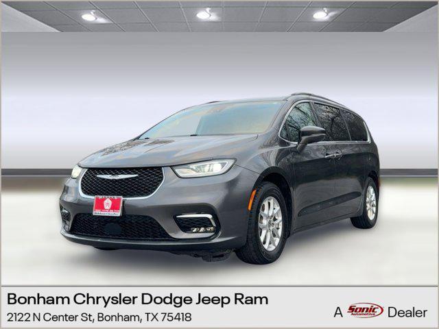 used 2022 Chrysler Pacifica car, priced at $18,999