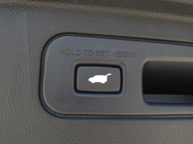 new 2025 Honda Pilot car, priced at $49,705