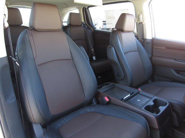 new 2026 Honda Odyssey car, priced at $53,645