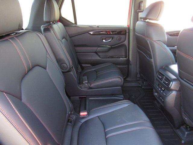 new 2025 Honda Pilot car, priced at $51,350