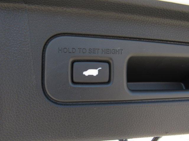 new 2025 Honda Pilot car, priced at $48,280