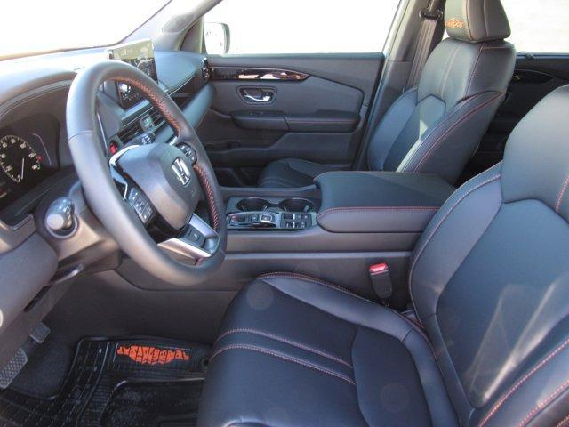 new 2025 Honda Pilot car, priced at $51,350