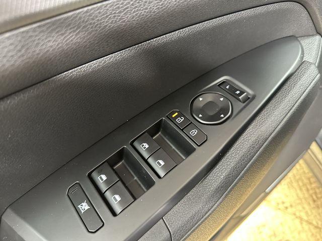 new 2026 Kia Sportage Hybrid car, priced at $29,417