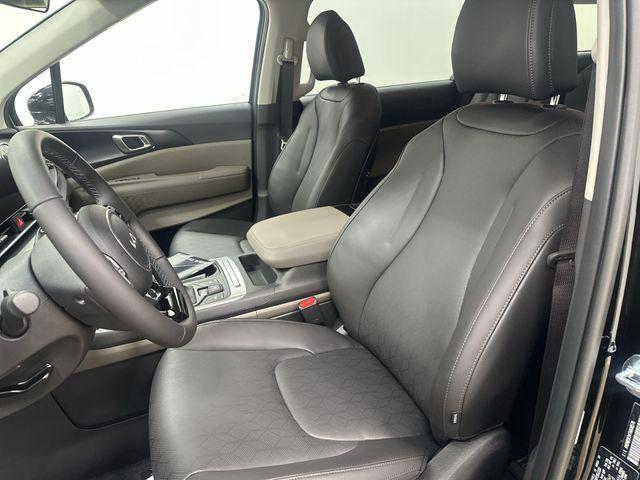 new 2026 Kia Carnival car, priced at $38,614