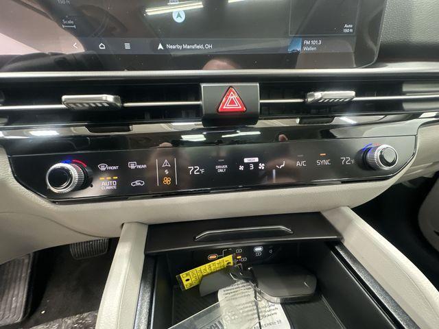 new 2026 Kia Sportage Hybrid car, priced at $39,036