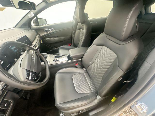 new 2026 Kia Sportage Hybrid car, priced at $35,075