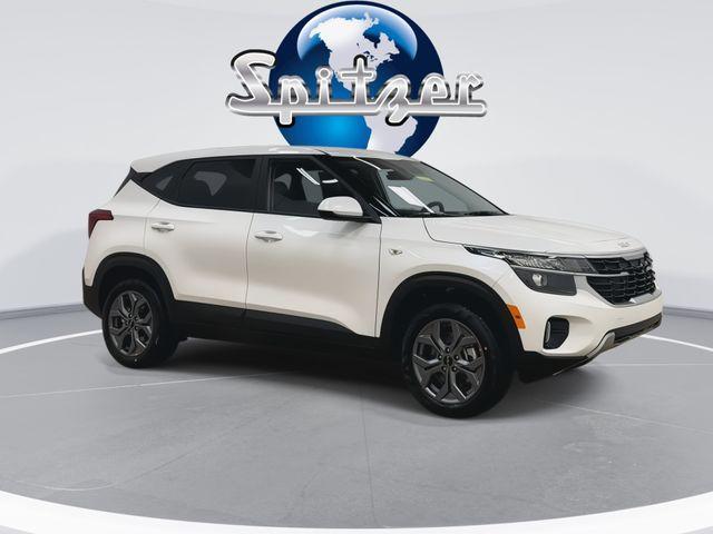 new 2026 Kia Seltos car, priced at $25,103
