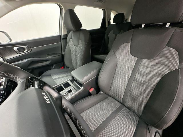 new 2026 Kia Sorento car, priced at $31,615