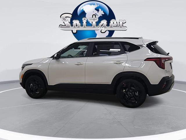 new 2026 Kia Seltos car, priced at $28,923
