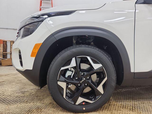 new 2026 Kia Seltos car, priced at $27,023