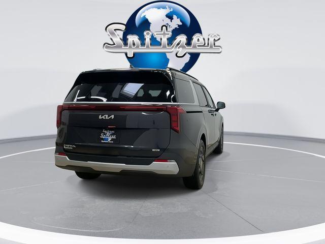 new 2026 Kia Carnival Hybrid car, priced at $42,200