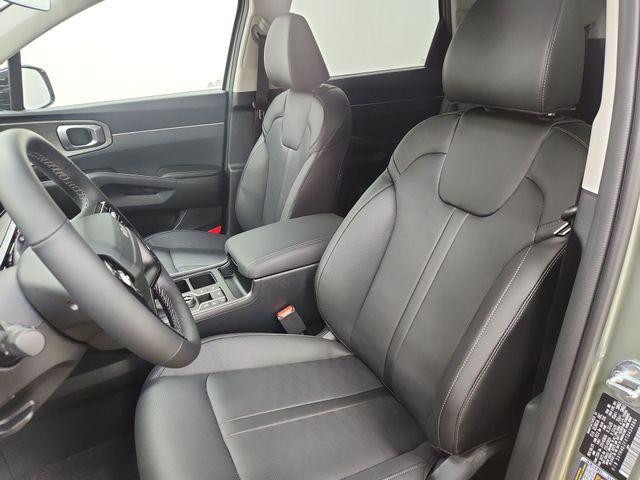 new 2026 Kia Sorento car, priced at $40,028