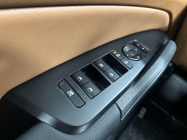 new 2026 Kia Sportage Hybrid car, priced at $34,501