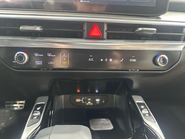 new 2026 Kia Sorento car, priced at $44,151