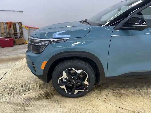 new 2026 Kia Seltos car, priced at $27,354