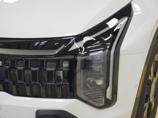 new 2026 Kia Sportage car, priced at $35,584