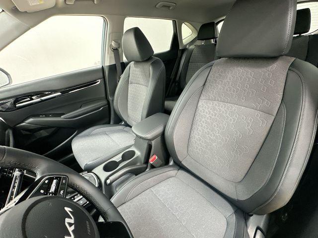 new 2026 Kia Seltos car, priced at $27,109