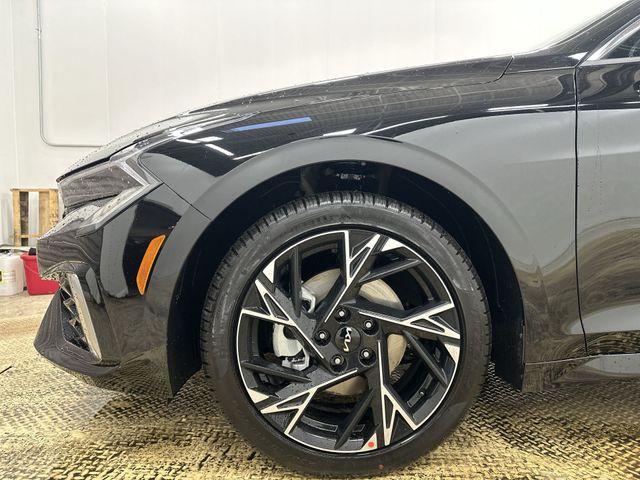 new 2026 Kia K5 car, priced at $29,413