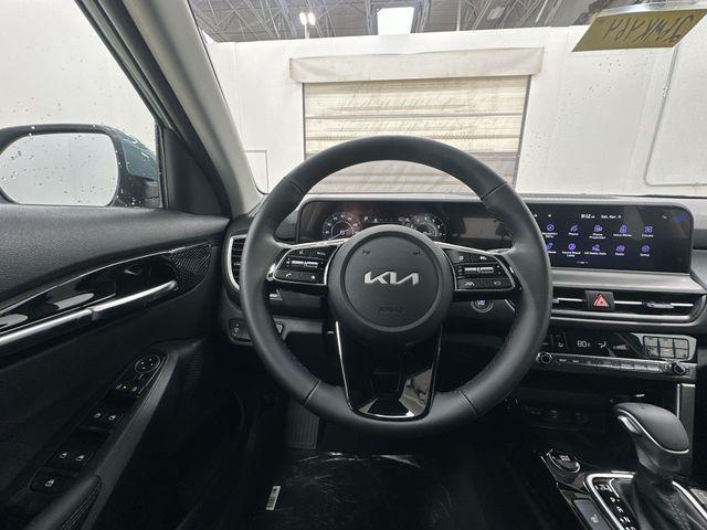 new 2026 Kia Seltos car, priced at $28,087