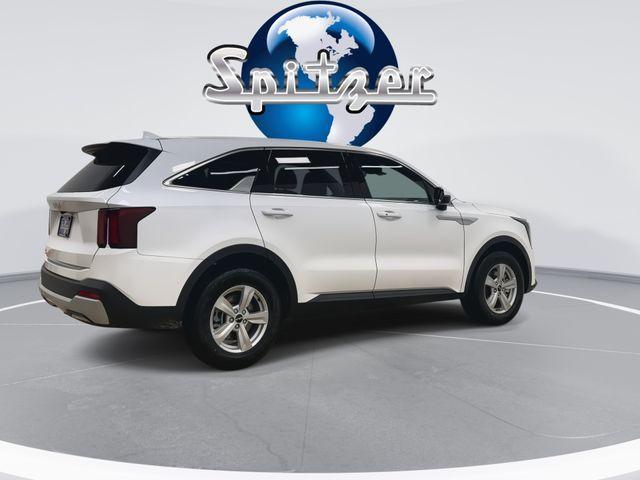 new 2026 Kia Sorento car, priced at $31,259