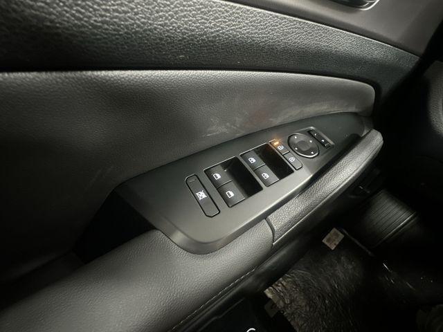 new 2026 Kia Sportage car, priced at $31,097