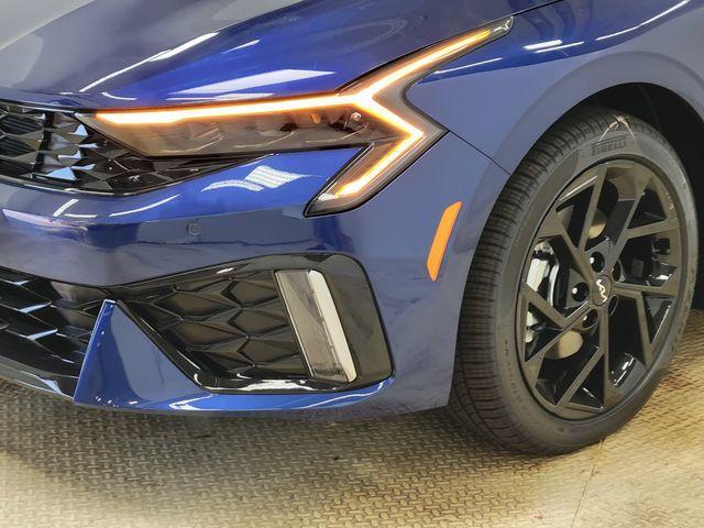 new 2026 Kia K5 car, priced at $29,494