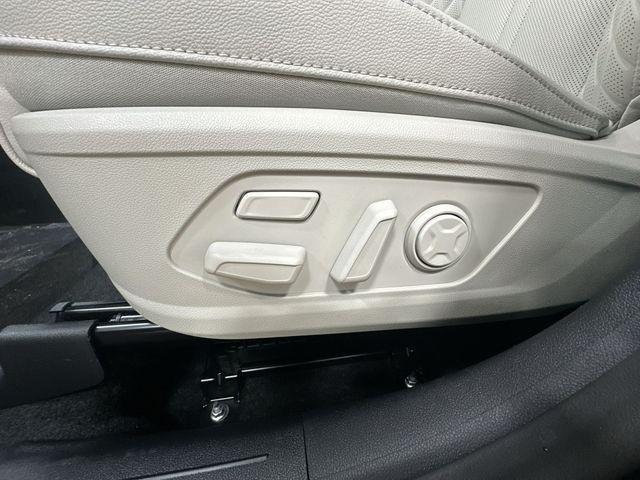 new 2026 Kia Sorento Hybrid car, priced at $44,315