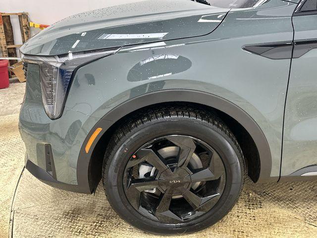 new 2026 Kia Sorento Hybrid car, priced at $44,315