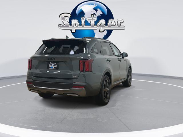new 2026 Kia Sorento Hybrid car, priced at $44,315