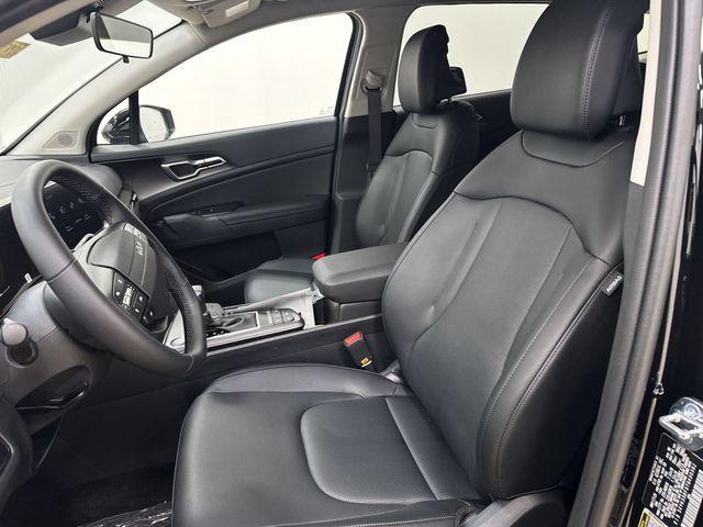 new 2026 Kia Sportage car, priced at $30,538