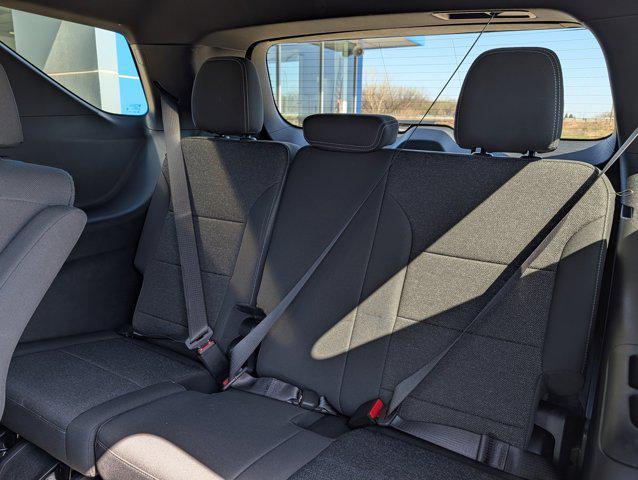 used 2024 Chevrolet Traverse car, priced at $31,995