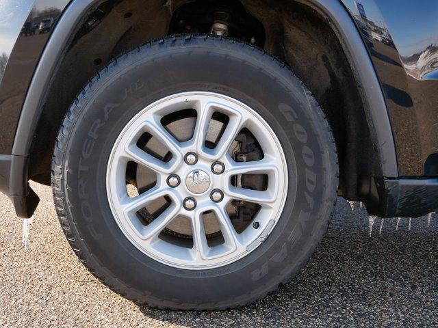 used 2019 Jeep Grand Cherokee car, priced at $12,995