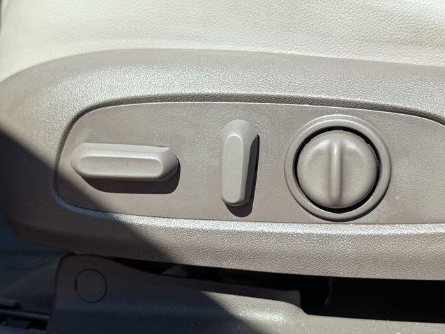 used 2018 Chevrolet Traverse car, priced at $22,995