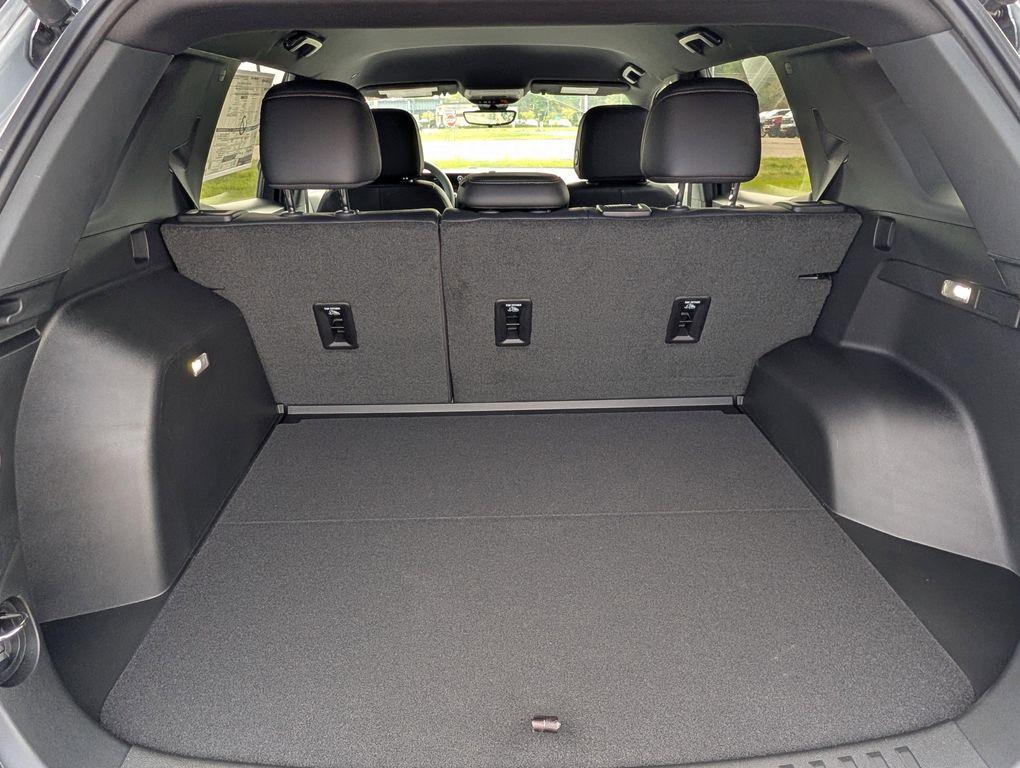 new 2026 Chevrolet Equinox car, priced at $33,277