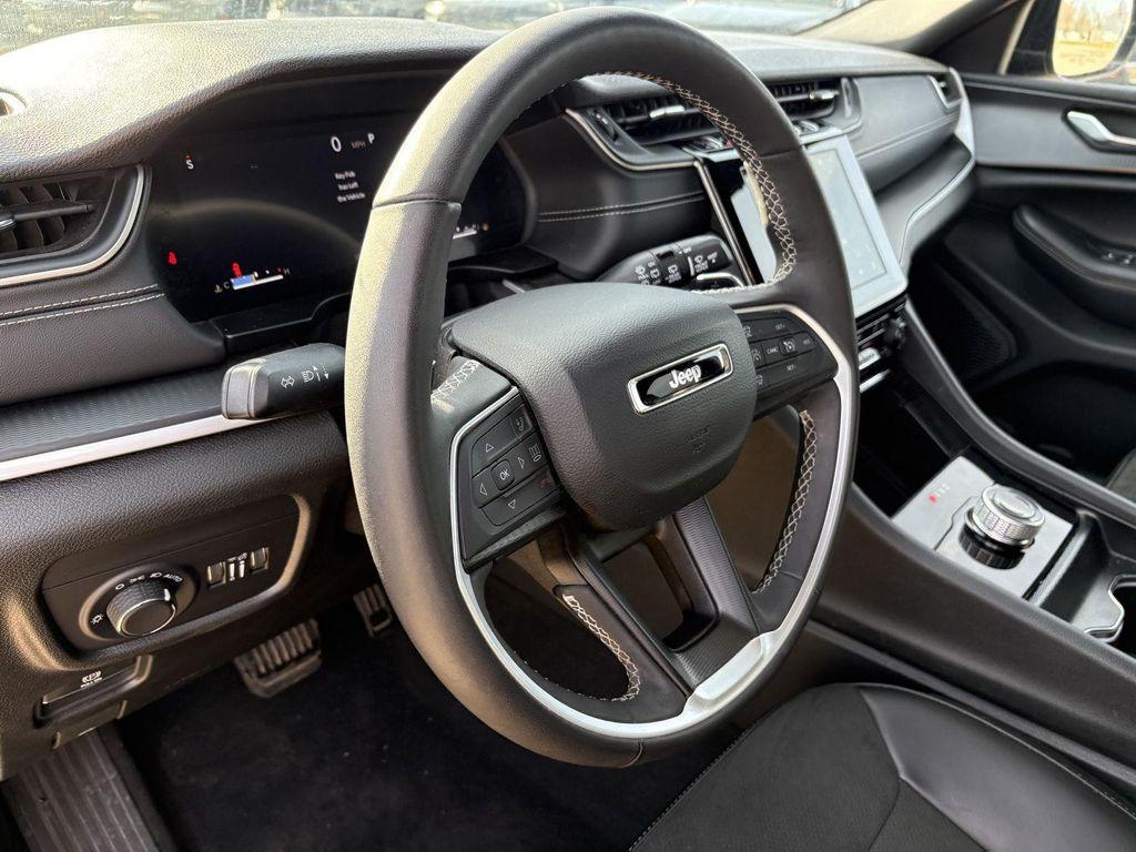 used 2025 Jeep Grand Cherokee L car, priced at $38,750