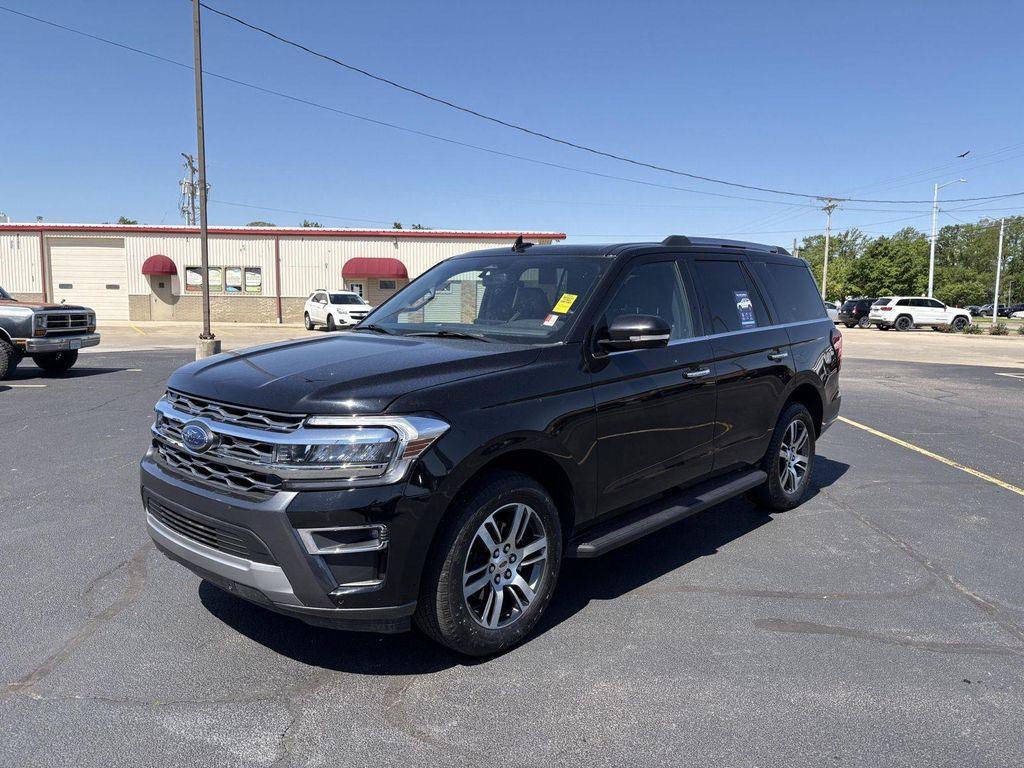 used 2024 Ford Expedition car, priced at $52,750