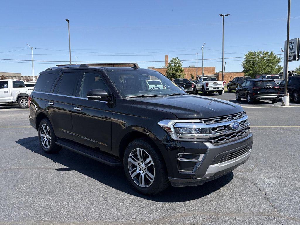 used 2024 Ford Expedition car, priced at $52,750