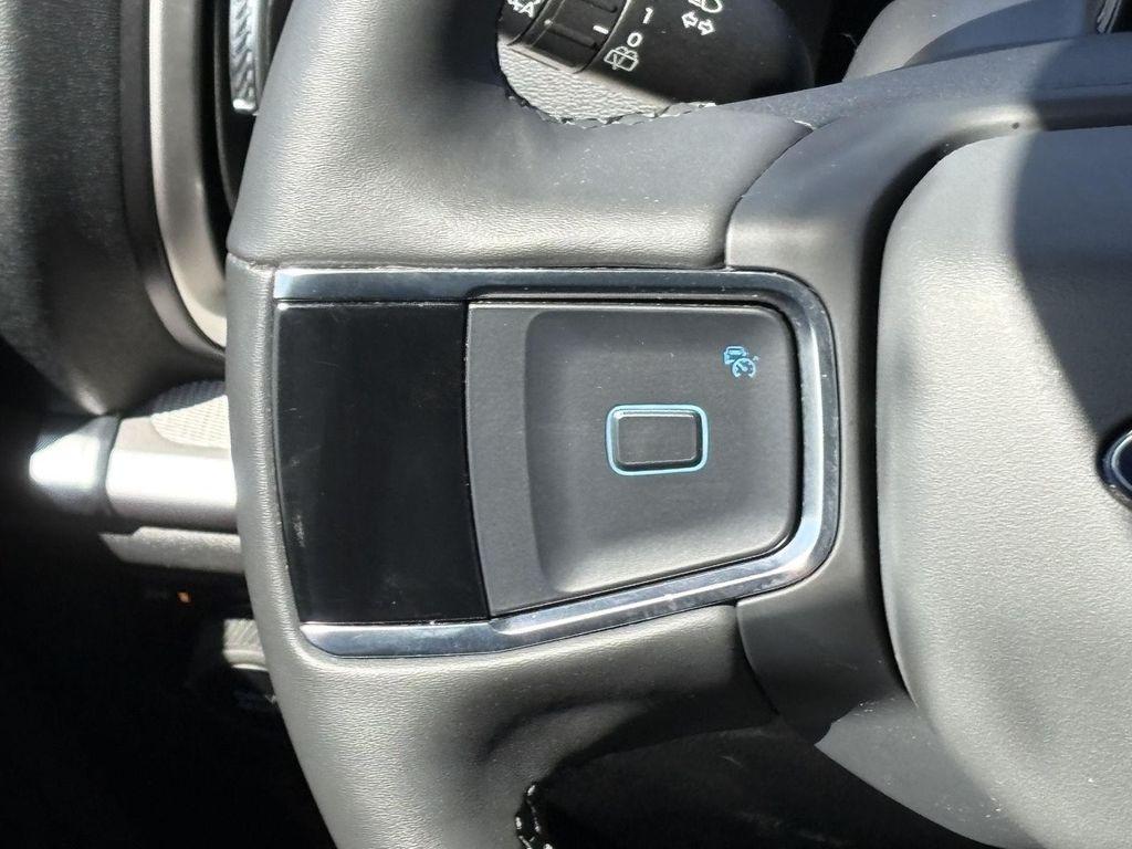 used 2025 Ford Expedition car, priced at $60,000