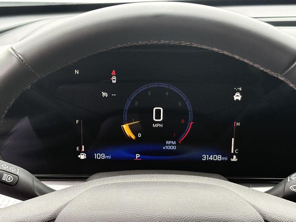 used 2025 Chevrolet Trax car, priced at $22,412