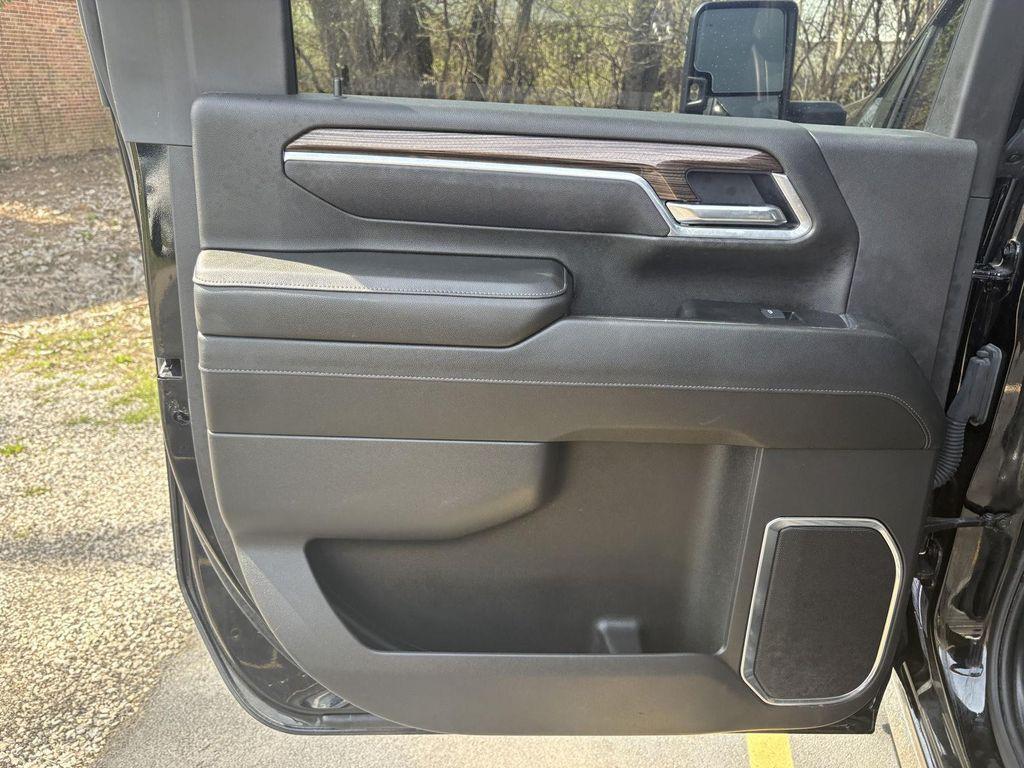 used 2025 Chevrolet Silverado 2500 car, priced at $55,000