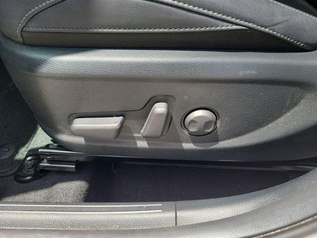 used 2025 Kia Seltos car, priced at $26,090
