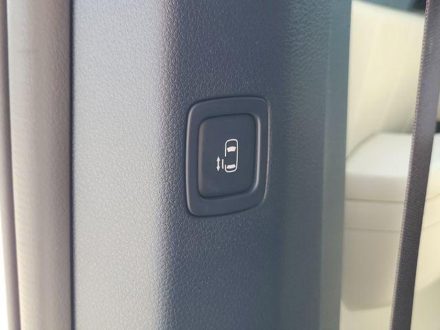 used 2025 Kia Carnival car, priced at $44,090