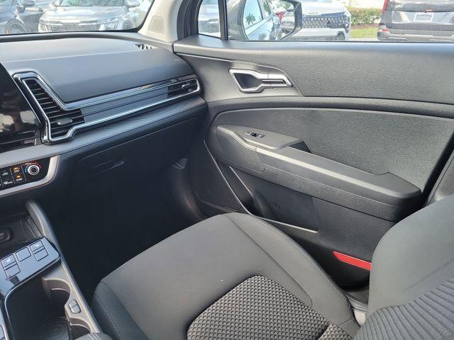 used 2023 Kia Sportage Hybrid car, priced at $25,890