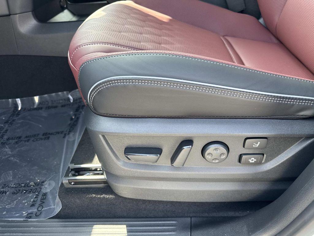 new 2026 INFINITI QX80 car, priced at $116,655