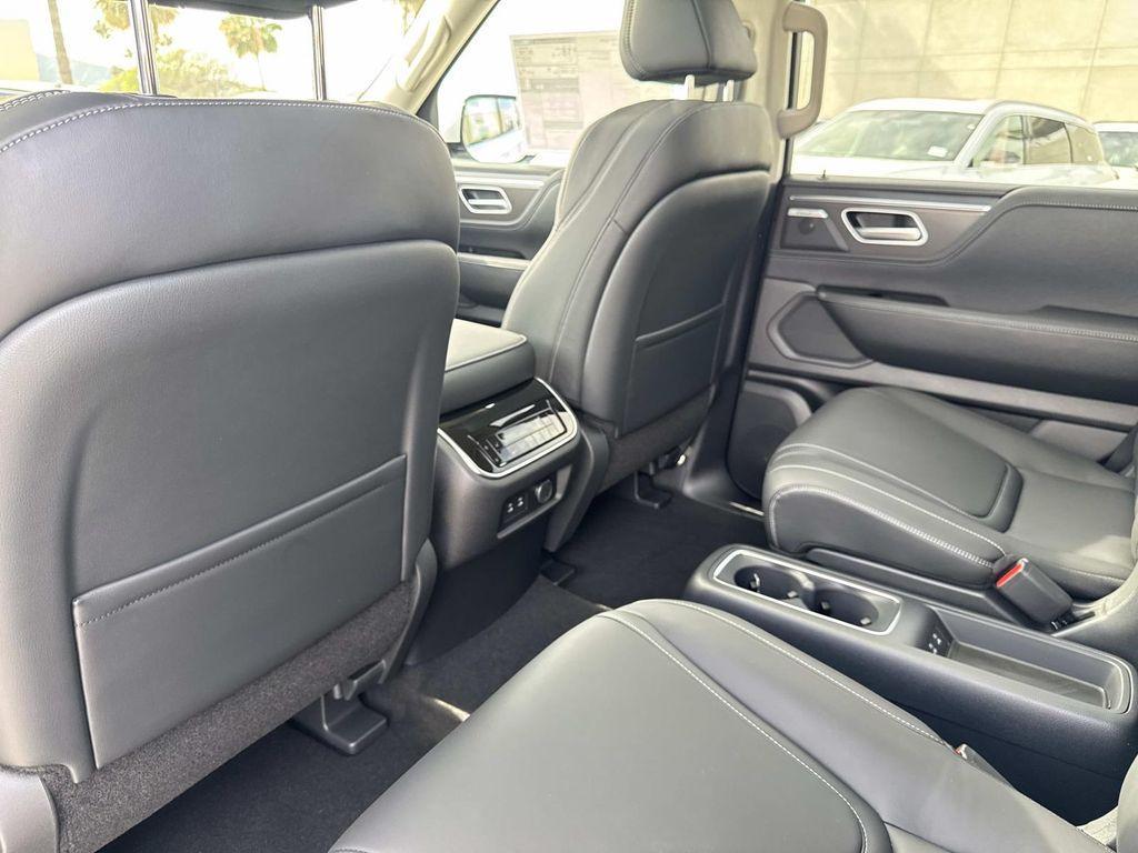 new 2026 INFINITI QX80 car, priced at $86,840