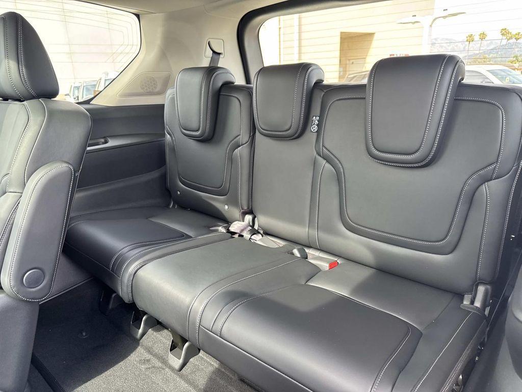 new 2026 INFINITI QX80 car, priced at $86,840