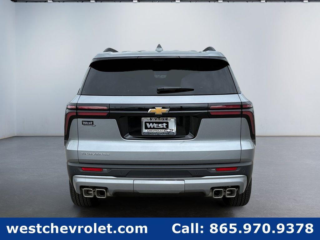 new 2026 Chevrolet Traverse car, priced at $43,780