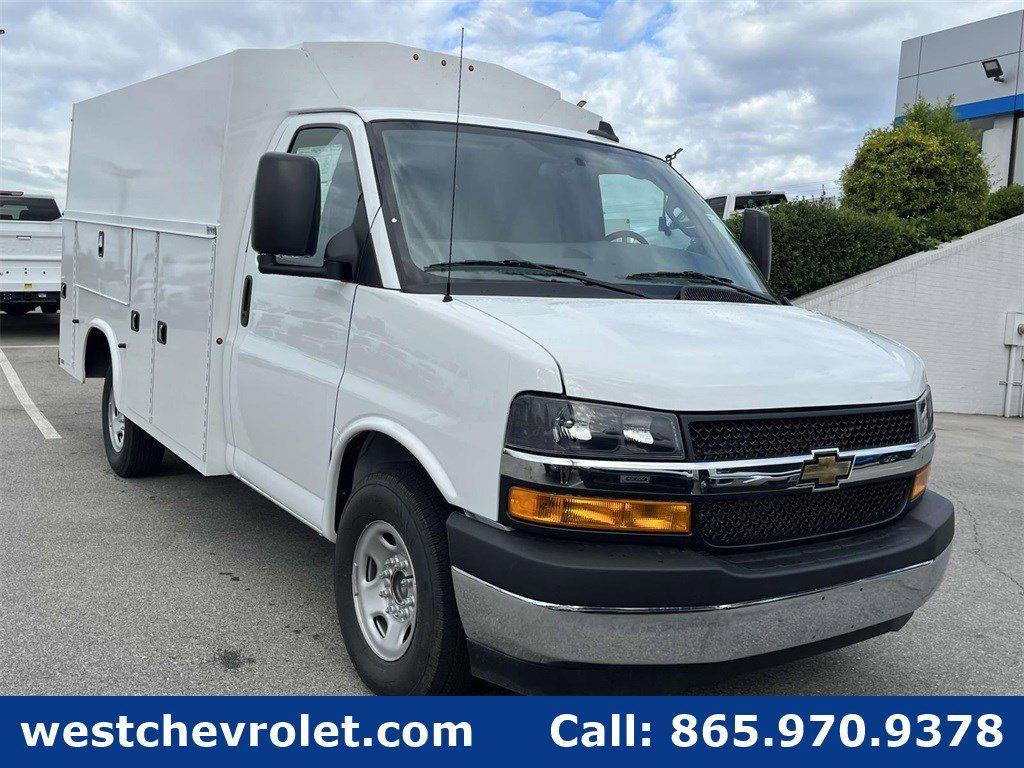new 2025 Chevrolet Express 3500 car, priced at $64,250